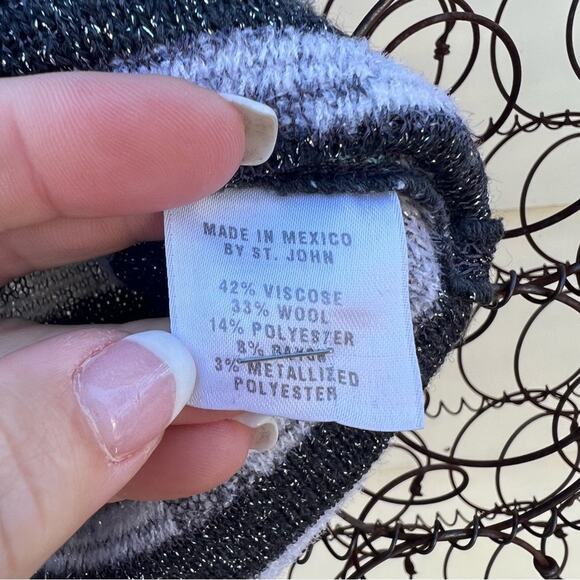 ST. JOHN SPORT BY MARIE GRAY sleeveless blouse tank top blue black silver stripe - Picture 4 of 10